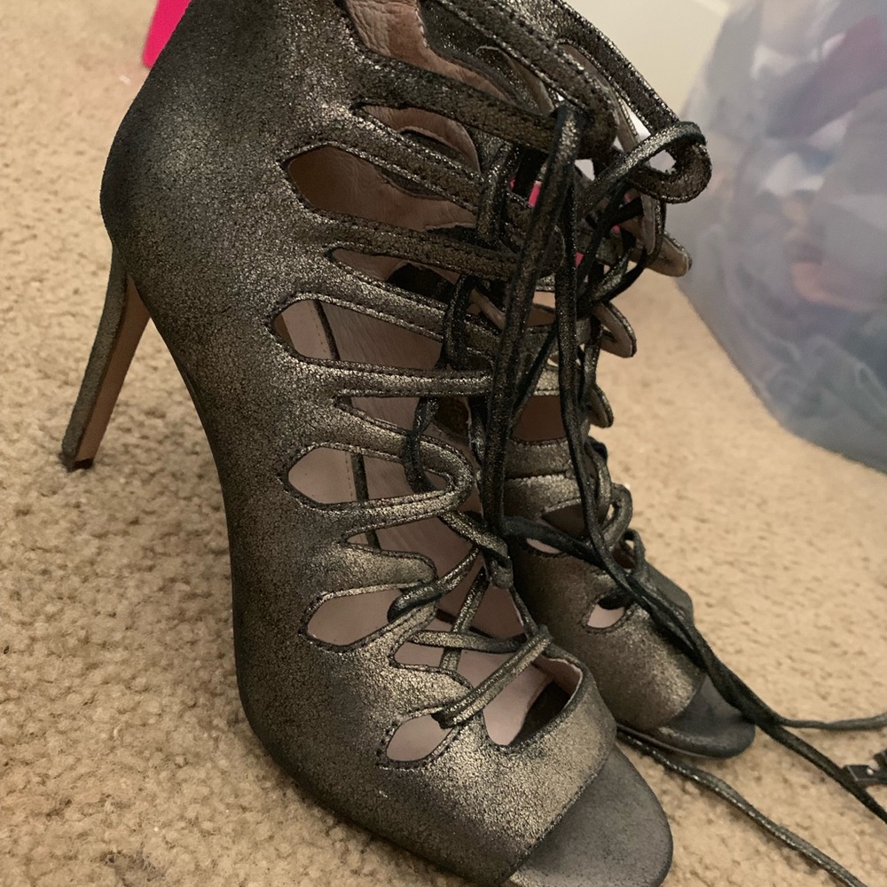 Louise et Cie heels